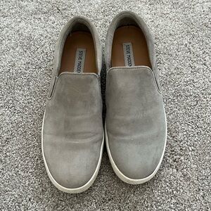 Steve Madden Women’s Slip-On Sneakers Size 9 Light Grey Casual Shoes